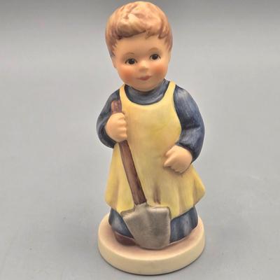 LOT 29L: Hummel Collector Plate, Hummel Figurines. and Napcoware Figurine