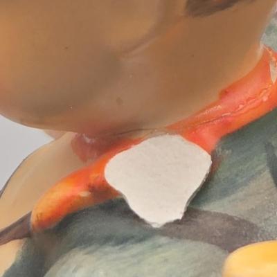 LOT 30L: Hummel and Arnart Creations Figurines