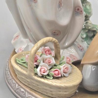 LOT 32L: Retired Lladró For You