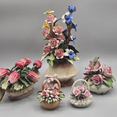 LOT 33L: Variety of Capodimonte Flower Arrangements