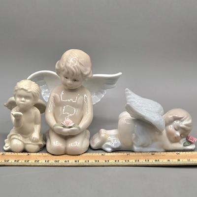 LOT 39: Angels All Around Us
