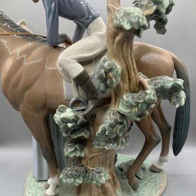 LOT 44L: Large Lladro Figurine - Jockey With Lass