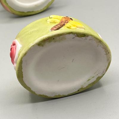 LOT 51L: Porcelain Flowers - Capodimonte and More