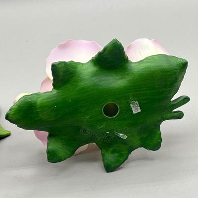 LOT 51L: Porcelain Flowers - Capodimonte and More