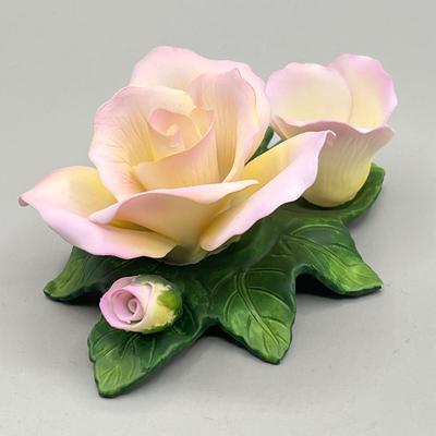 LOT 51L: Porcelain Flowers - Capodimonte and More