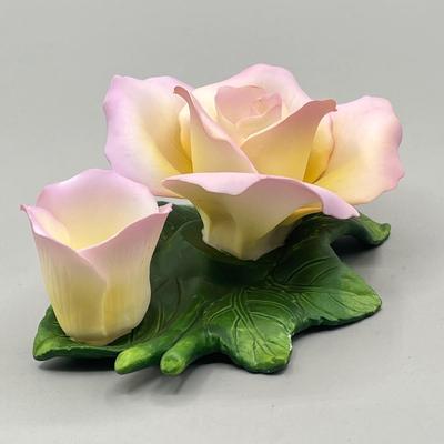 LOT 51L: Porcelain Flowers - Capodimonte and More