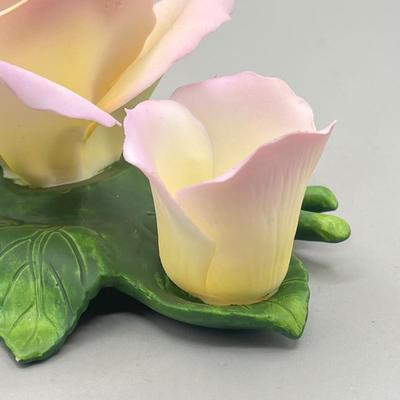 LOT 51L: Porcelain Flowers - Capodimonte and More