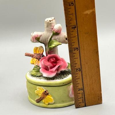 LOT 51L: Porcelain Flowers - Capodimonte and More