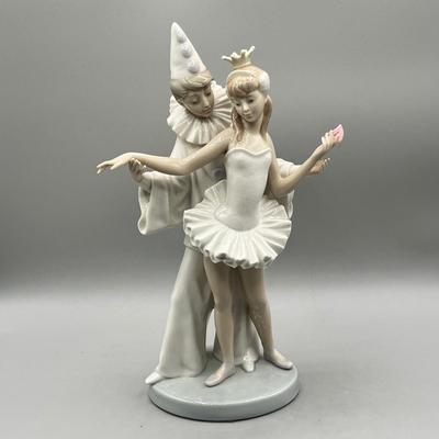 LOT 54L: Lladro Carnival Couple - Ballerina and Clown Figurine