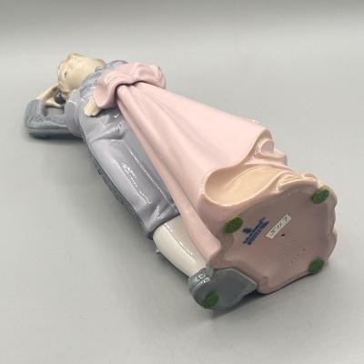 LOT 57L: Little Boy Bullfighter Lladro Figurine