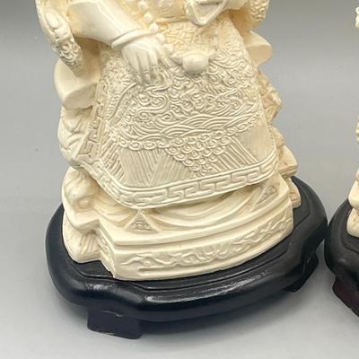 LOT 58L: Vintage Chinese Carved Resin Emperor Couple