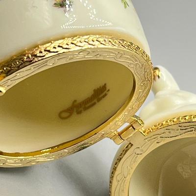 LOT 69L: Ceramic Decor Collection - Vases, Trinket Boxes and More