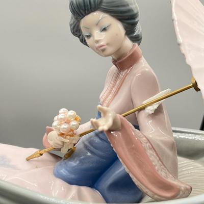 LOT 71L: Large Lladro Figurine - Rickshaw Ride