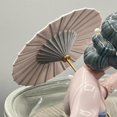 LOT 71L: Large Lladro Figurine - Rickshaw Ride