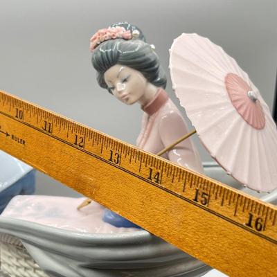 LOT 71L: Large Lladro Figurine - Rickshaw Ride