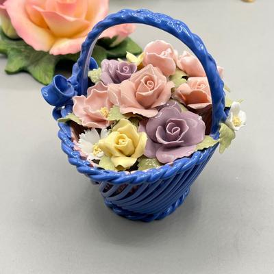 LOT 75L: Porcelain Flower Collection