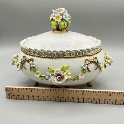 LOT 78D: Capodimonte Lidded Dish
