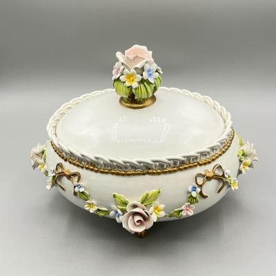LOT 78D: Capodimonte Lidded Dish
