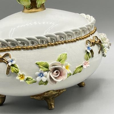 LOT 78D: Capodimonte Lidded Dish