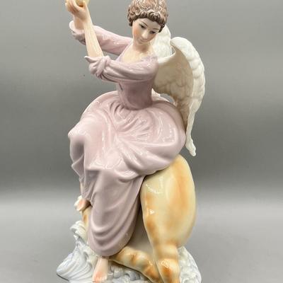 LOT 79D: Ceramic Angel Figurines