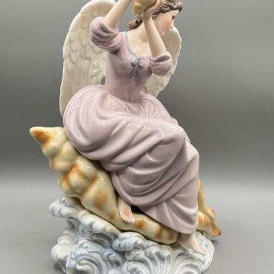 LOT 79D: Ceramic Angel Figurines