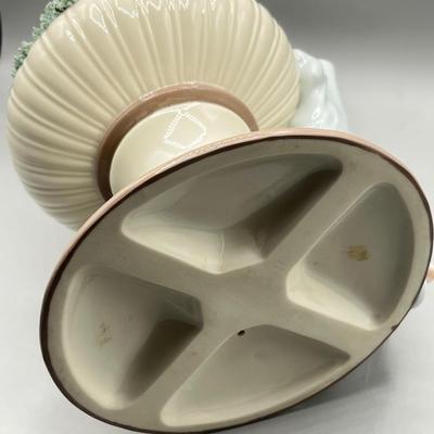 LOT 80L: Grandeur Noel Porcelain Angel Figurine