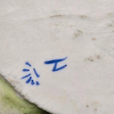 LOT 89L: Multiple Capodimonte Floral Pieces