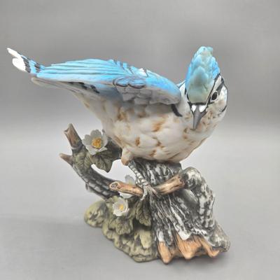 LOT 93L: Homco Masterpiece Blue Jay Figurine, California Pottery 2 Birds On Tree Gold Leaf Statue Vase, and Small Hummingbird Candle Holder