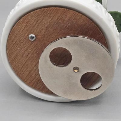 LOT 96L: Lenox Treasures Of The Heart Porcelain Hinged Trinket Box, San Francisco Music Box Company Cherub Trinket W Rice & Co Japan...