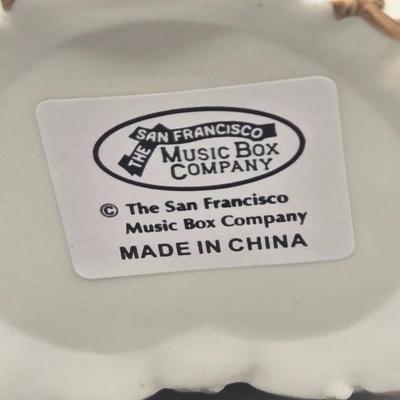 LOT 96L: Lenox Treasures Of The Heart Porcelain Hinged Trinket Box, San Francisco Music Box Company Cherub Trinket W Rice & Co Japan...