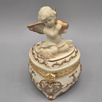 LOT 96L: Lenox Treasures Of The Heart Porcelain Hinged Trinket Box, San Francisco Music Box Company Cherub Trinket W Rice & Co Japan...