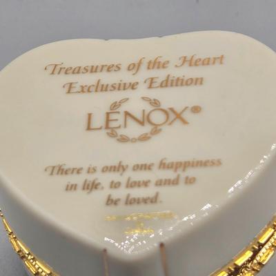 LOT 96L: Lenox Treasures Of The Heart Porcelain Hinged Trinket Box, San Francisco Music Box Company Cherub Trinket W Rice & Co Japan...