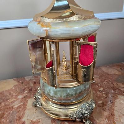 Sale Photo Thumbnail #486