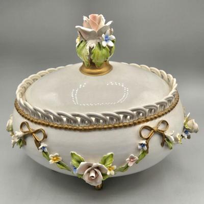 LOT 107D: Capodimonte Italian Porcelain Footed Lidded Bowl