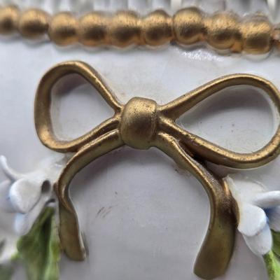 LOT 107D: Capodimonte Italian Porcelain Footed Lidded Bowl