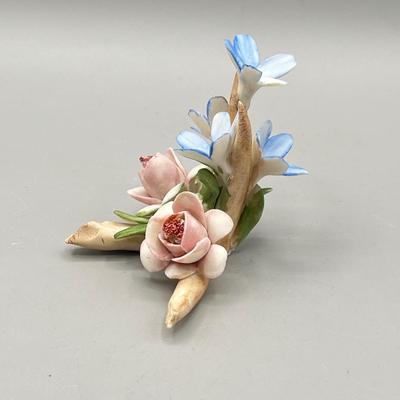 LOT 121D: Trio of Capodimonte Porcelain Figurines