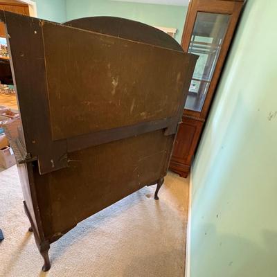 Victorian Sideboard with Mirror (LR-SF)