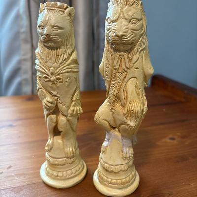 Berkeley Chess Reynard the Fox Russet Chessmen