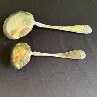 Set of Vintage Community Silver Flatware (LR-SF)