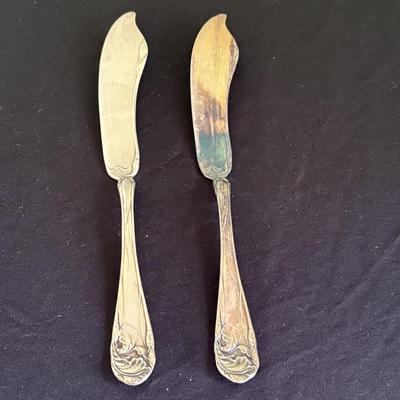 Set of Vintage Community Silver Flatware (LR-SF)