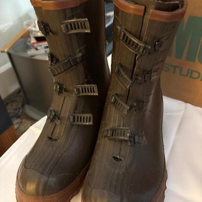 Sorrel boots, LaCrosse overshoes & Northerner boots (size 10)