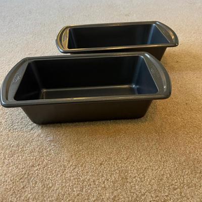 Wilton and Simply Calphalon Bakeware and More (K-BC)