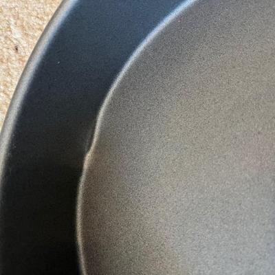 Wilton and Simply Calphalon Bakeware and More (K-BC)