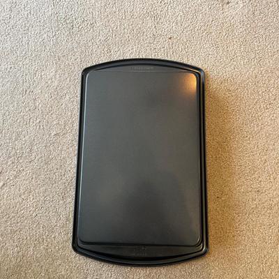 Wilton and Simply Calphalon Bakeware and More (K-BC)