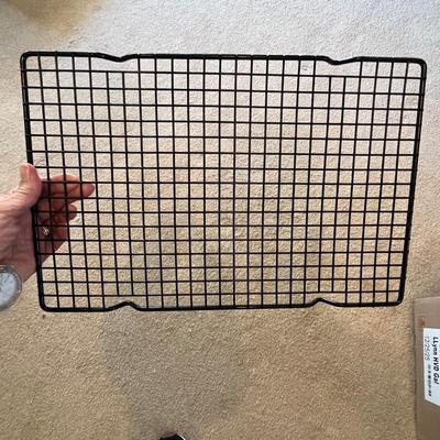 Wilton and Simply Calphalon Bakeware and More (K-BC)