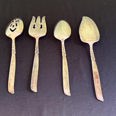 Oneida Community Vintage Flatware Set (LR-SF)