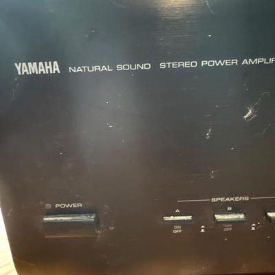 Yamaha Natural Sound Amplifier MX-830