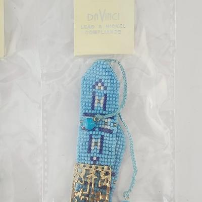 Da Vinci Blue Beaded Bracelet With Gold Tone Geometric Clasp Adjustable