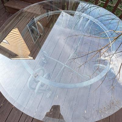 Round Glass-Top Wrought Iron Outdoor Patio Table (D-SF)