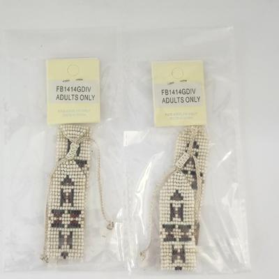 Da Vinci White Beaded Bracelet With Geometric Pattern and Gold Tone Openwork Clasp Adjustable